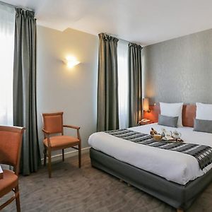 hotel le pelican